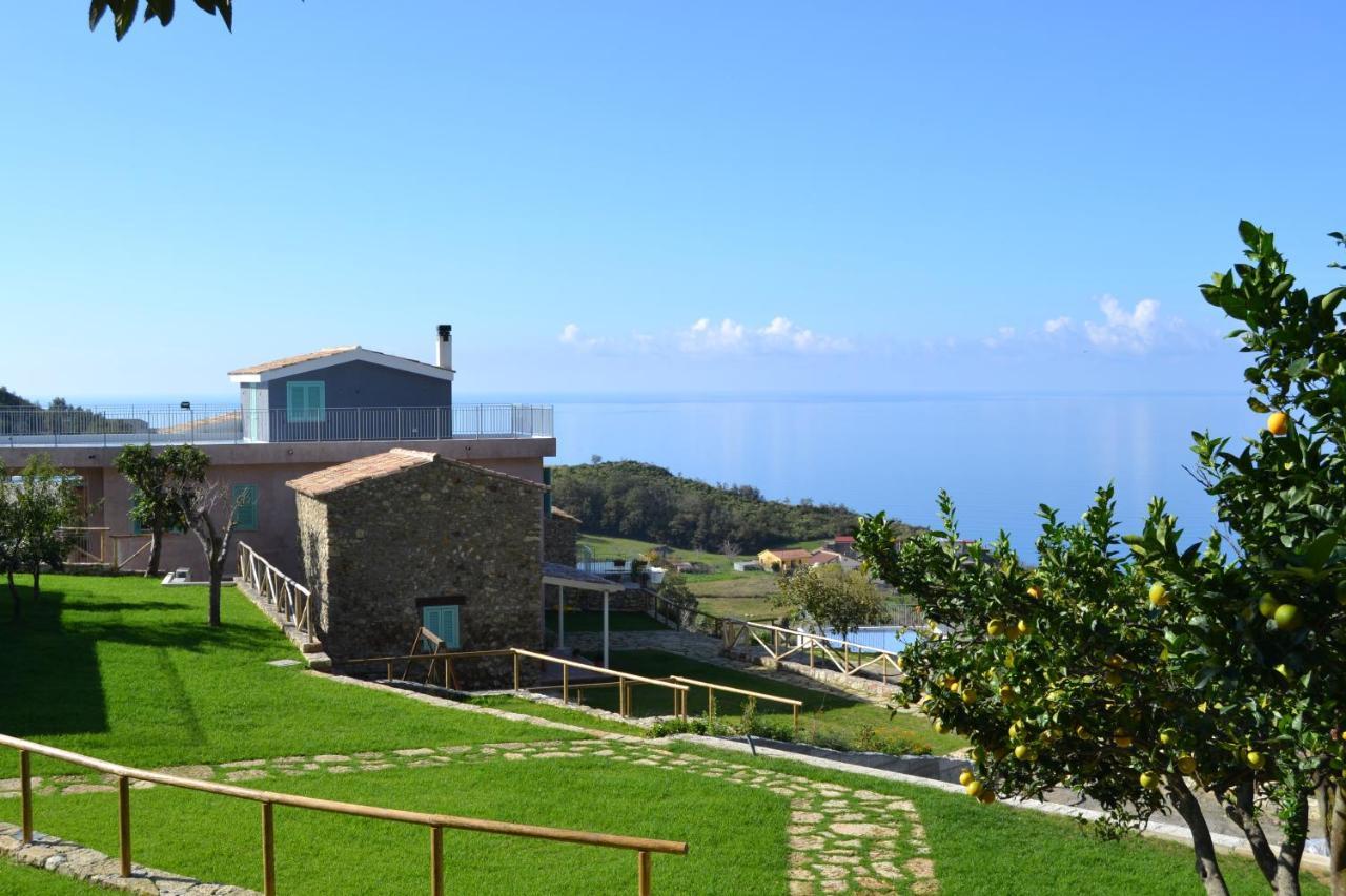 Borgo Rosso Di Sera Resort San Lucido Extérieur photo