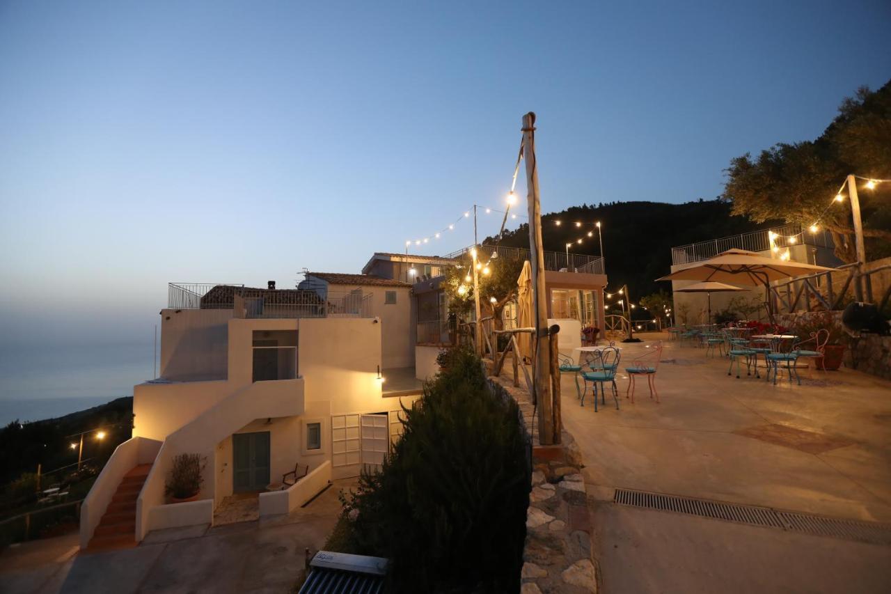 Borgo Rosso Di Sera Resort San Lucido Extérieur photo