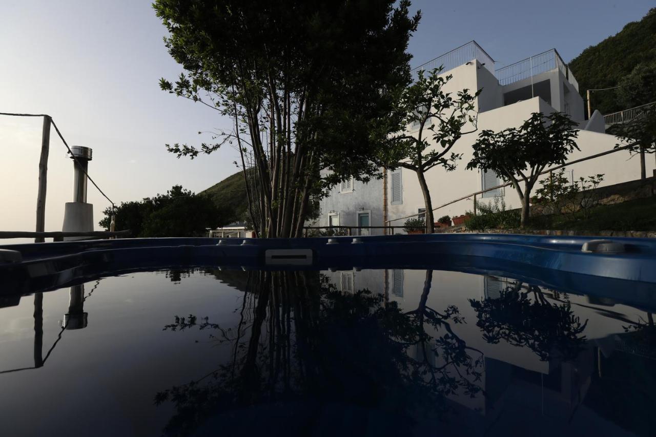 Borgo Rosso Di Sera Resort San Lucido Extérieur photo